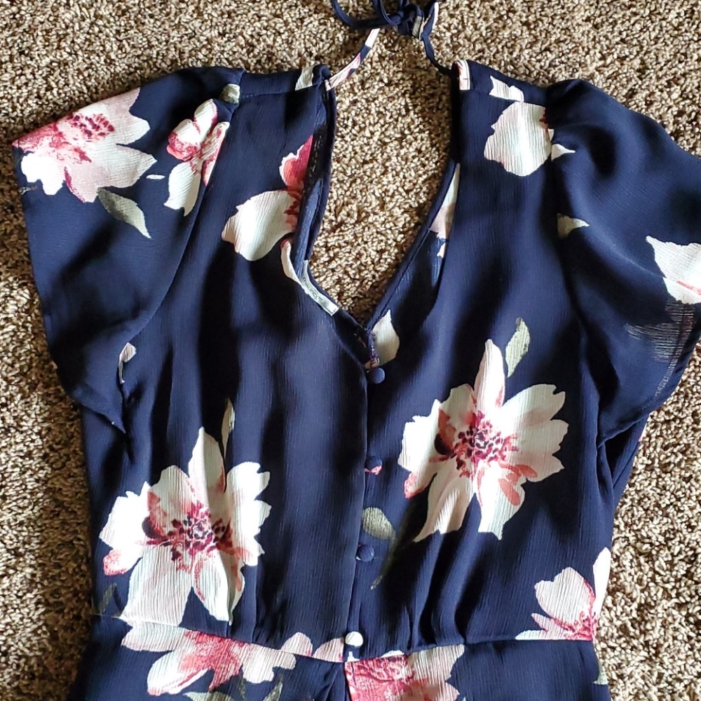 Floral print romper with maxi overlay small - Picture 3 of 3